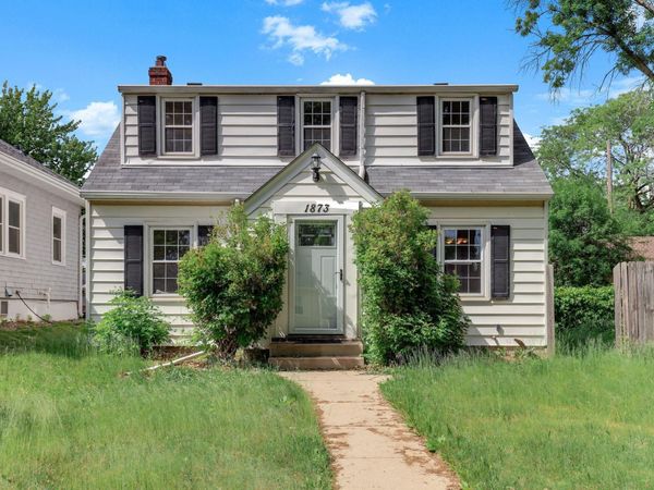1873 Hawthorne Avenue E, Saint Paul, MN 55119