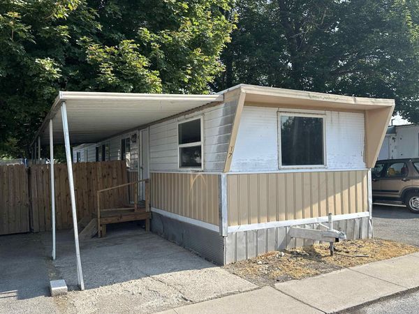 925 WILSON #17, Pocatello, ID 83201