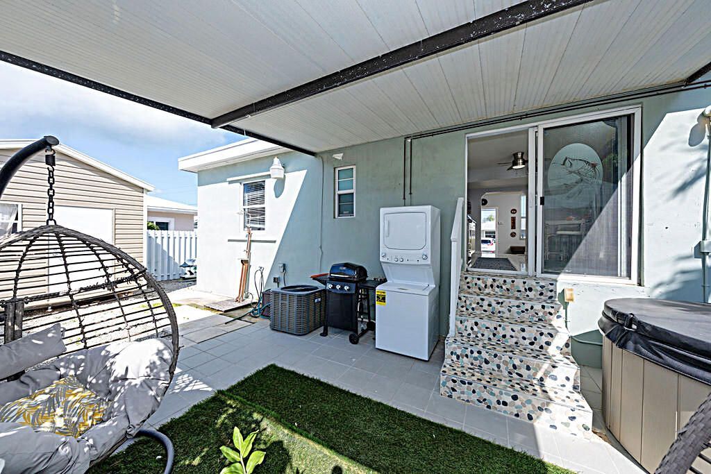 30 Orange Drive, Key Largo, FL 33037 Photo
