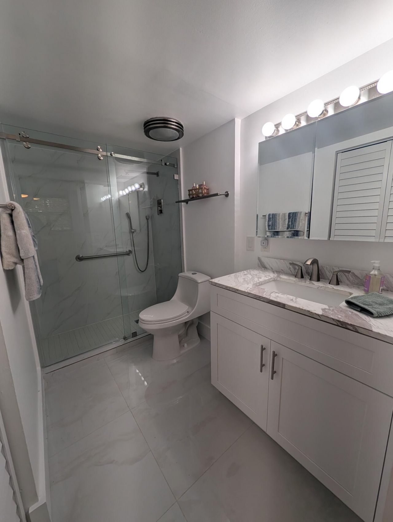 10317 NW 9th St Circle, Unit 102-9, Miami, FL 33172 Photo