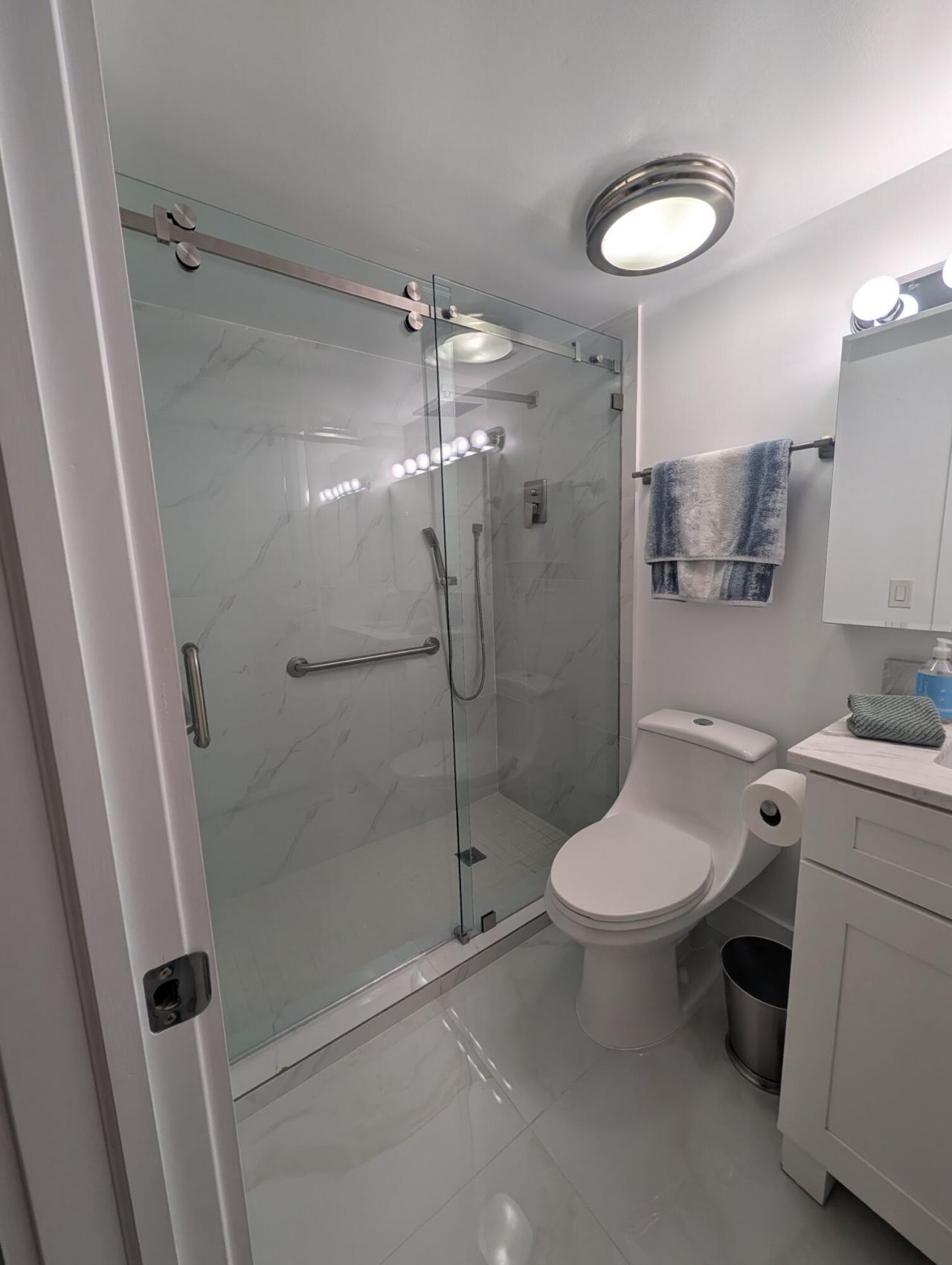 10317 NW 9th St Circle, Unit 102-9, Miami, FL 33172 Photo