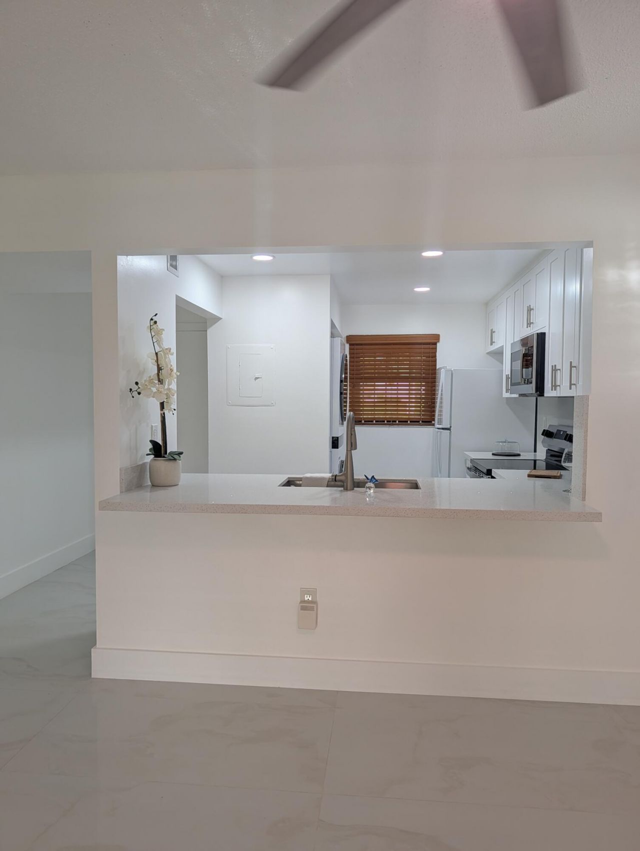 10317 NW 9th St Circle, Unit 102-9, Miami, FL 33172 Photo