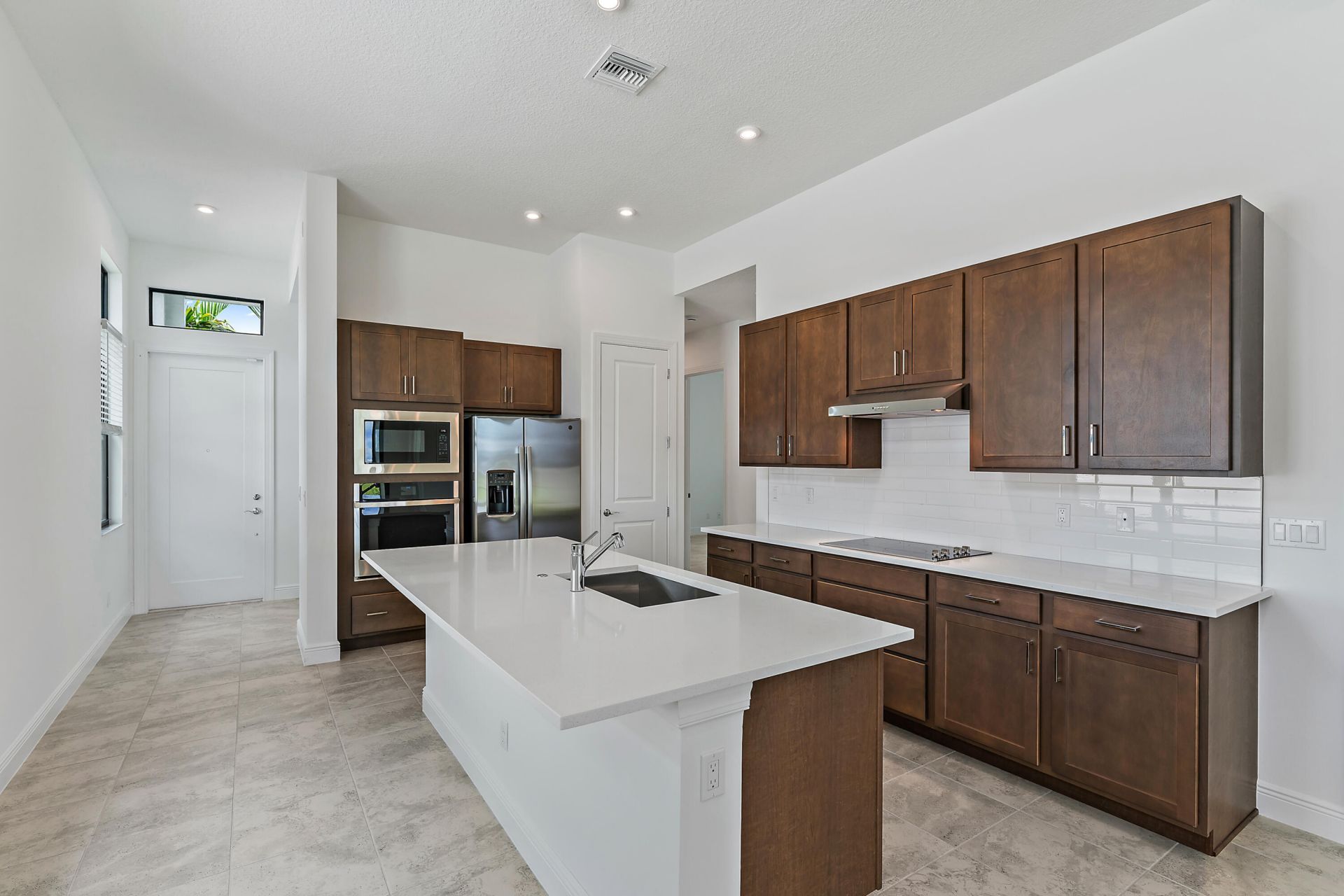 9333 SW Pepoli Way, Port Saint Lucie, FL 34987 Photo
