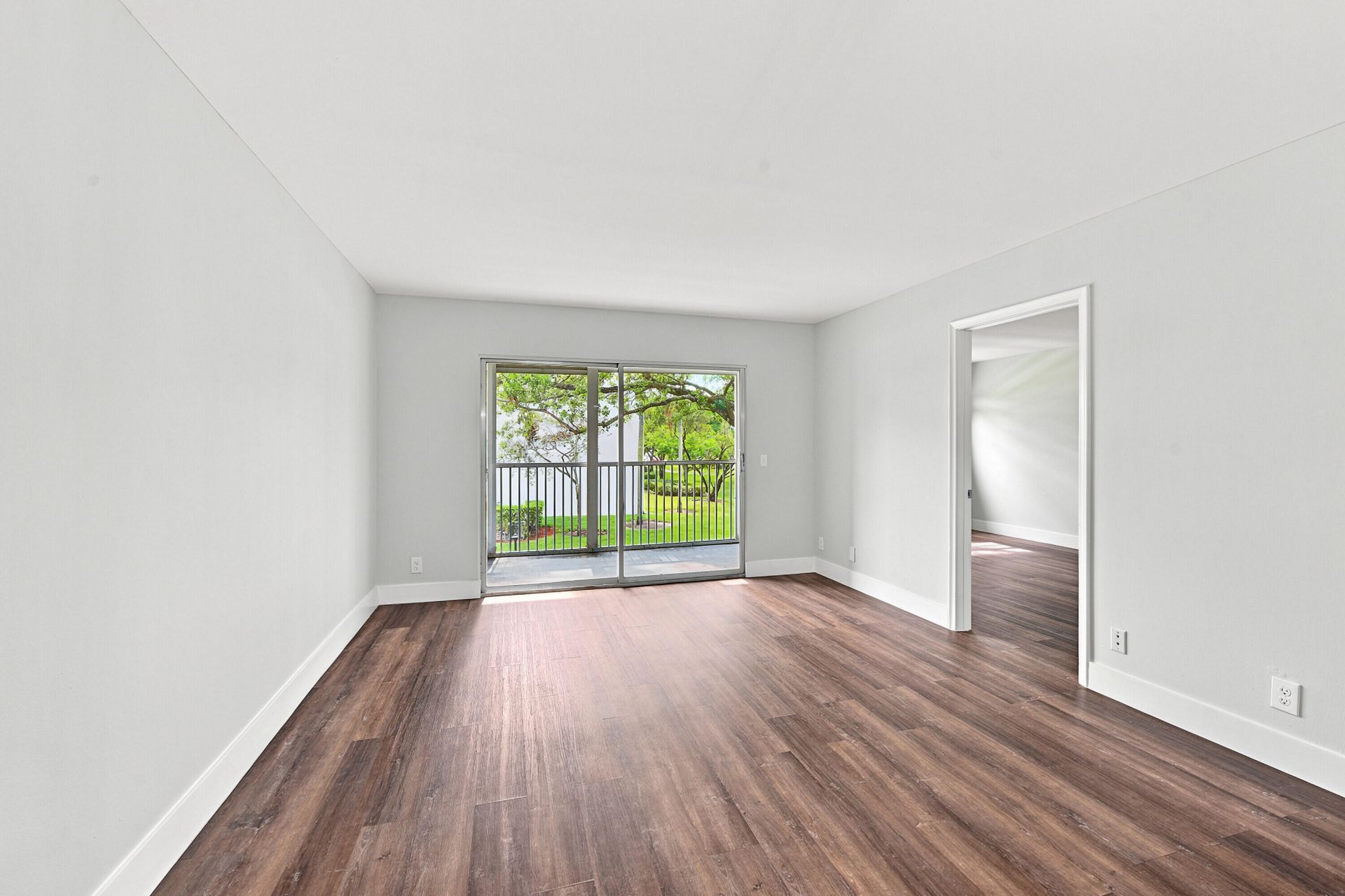 1400 SW 124th Terrace, Unit 202Q, Pembroke Pines, FL 33027 Photo