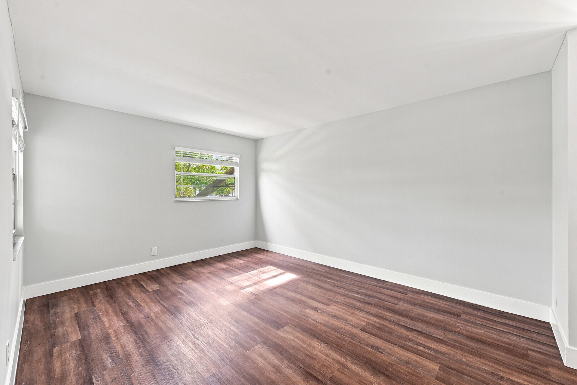 1400 SW 124th Terrace, Unit 202Q, Pembroke Pines, FL 33027 Photo