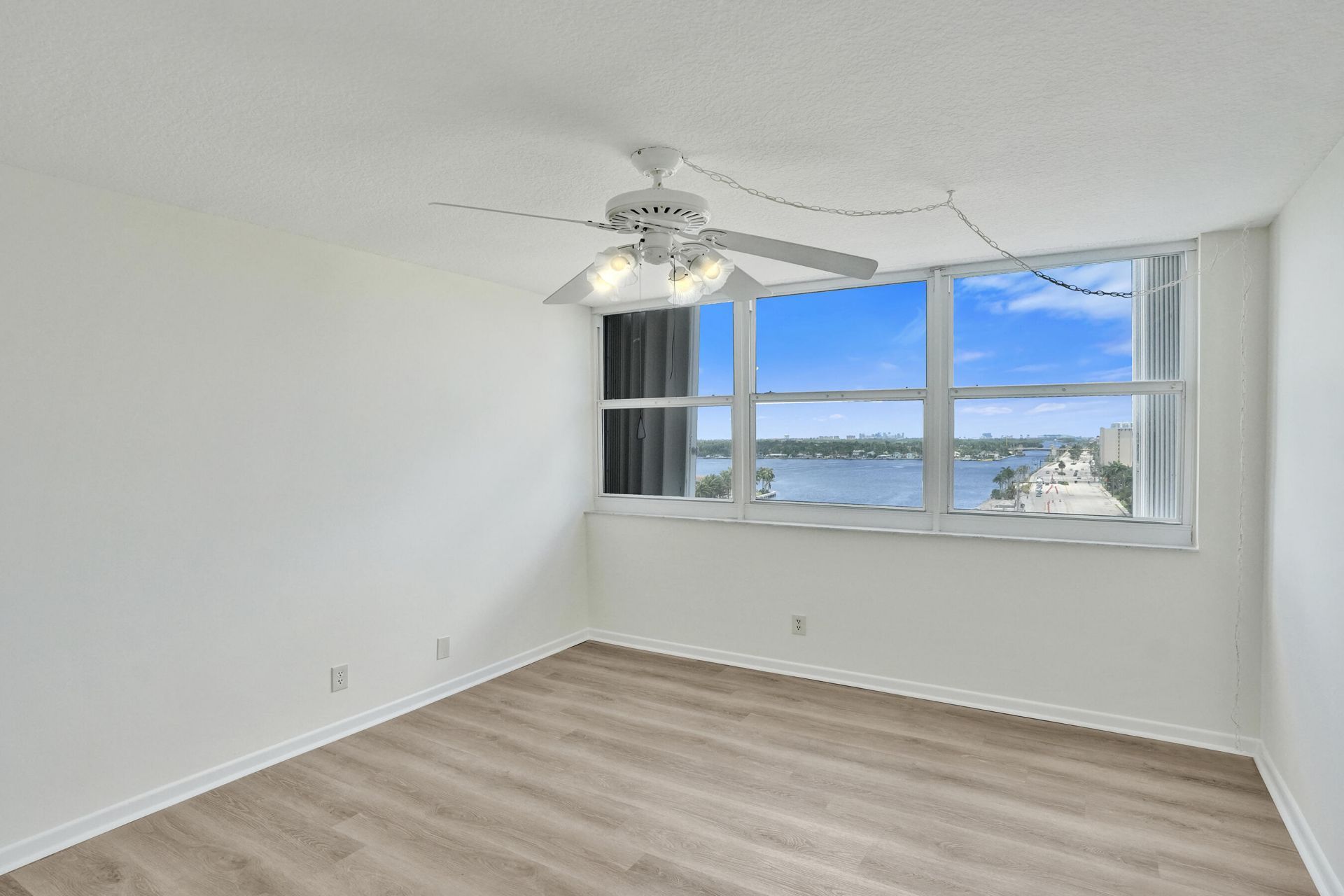 1400 S Ocean Drive, Unit 1002, Hollywood, FL 33019 Photo