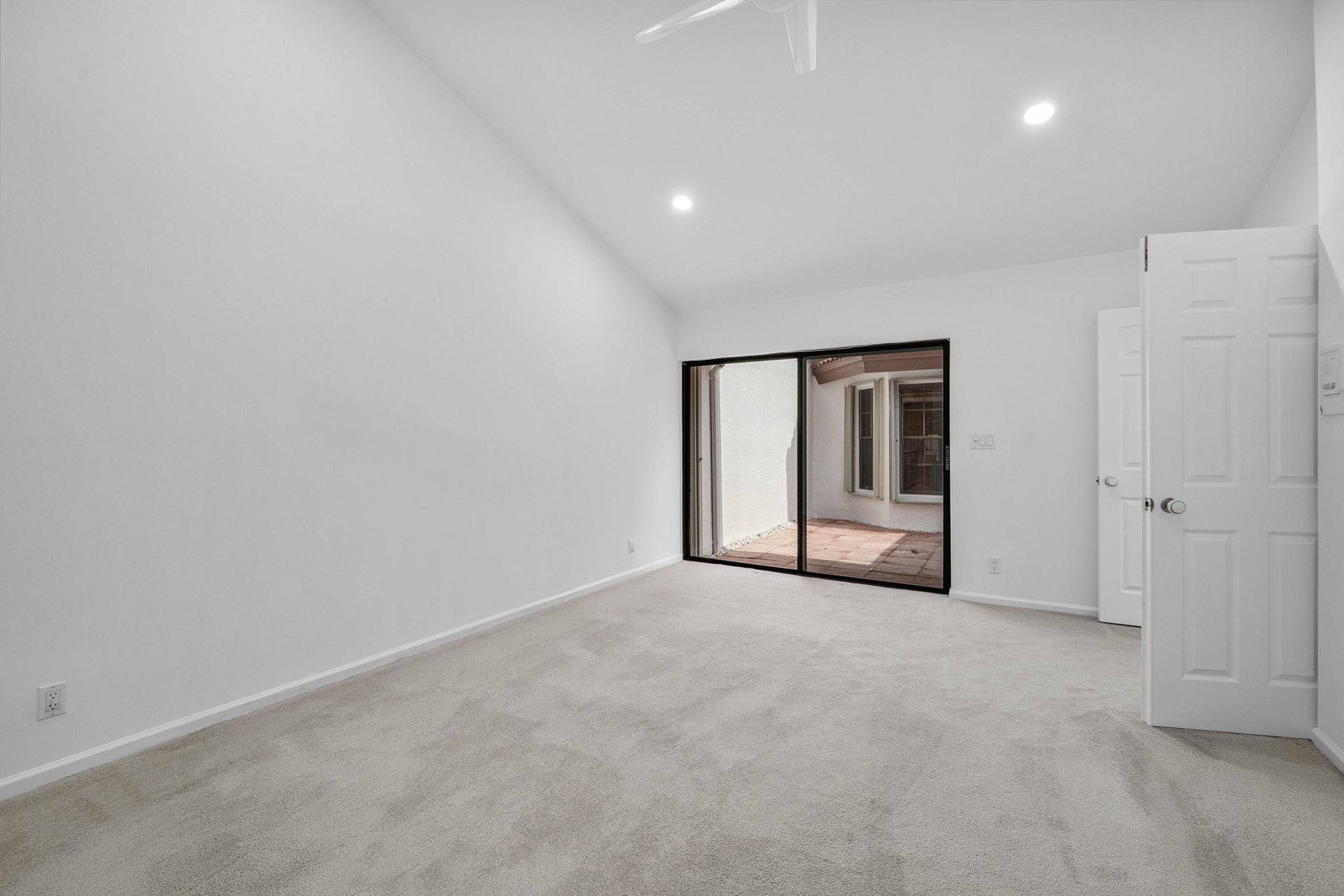 21874 Town Place Drive, Unit 21874, Boca Raton, FL 33433 Photo