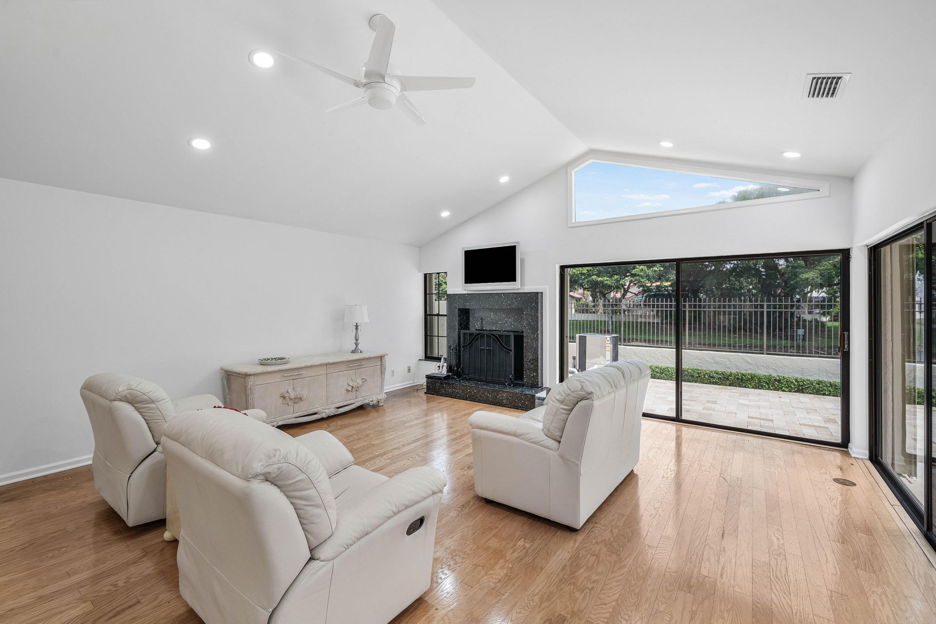 21874 Town Place Drive, Unit 21874, Boca Raton, FL 33433 Photo
