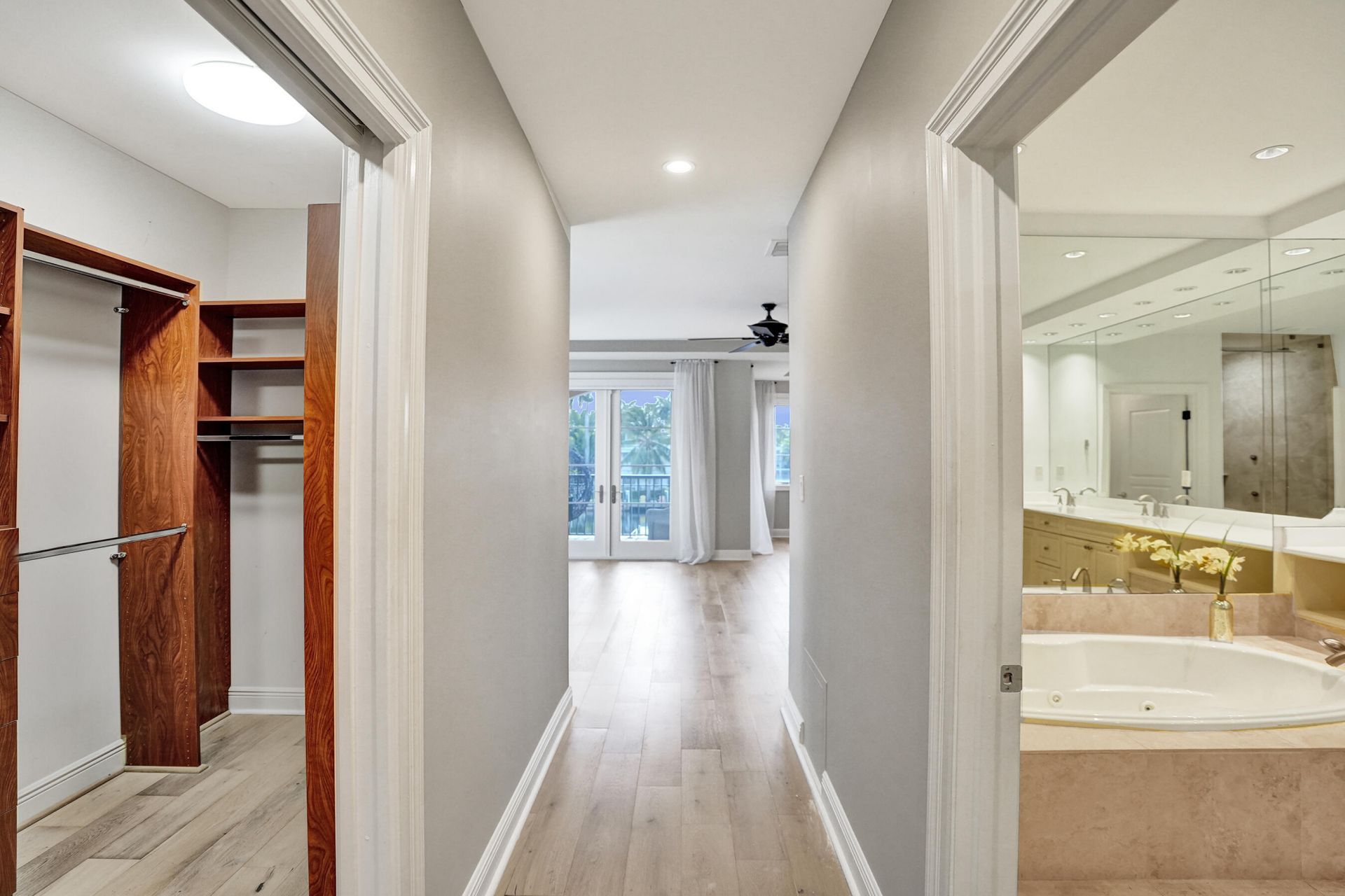 210 Hendricks Isle, Fort Lauderdale, FL 33301 Photo