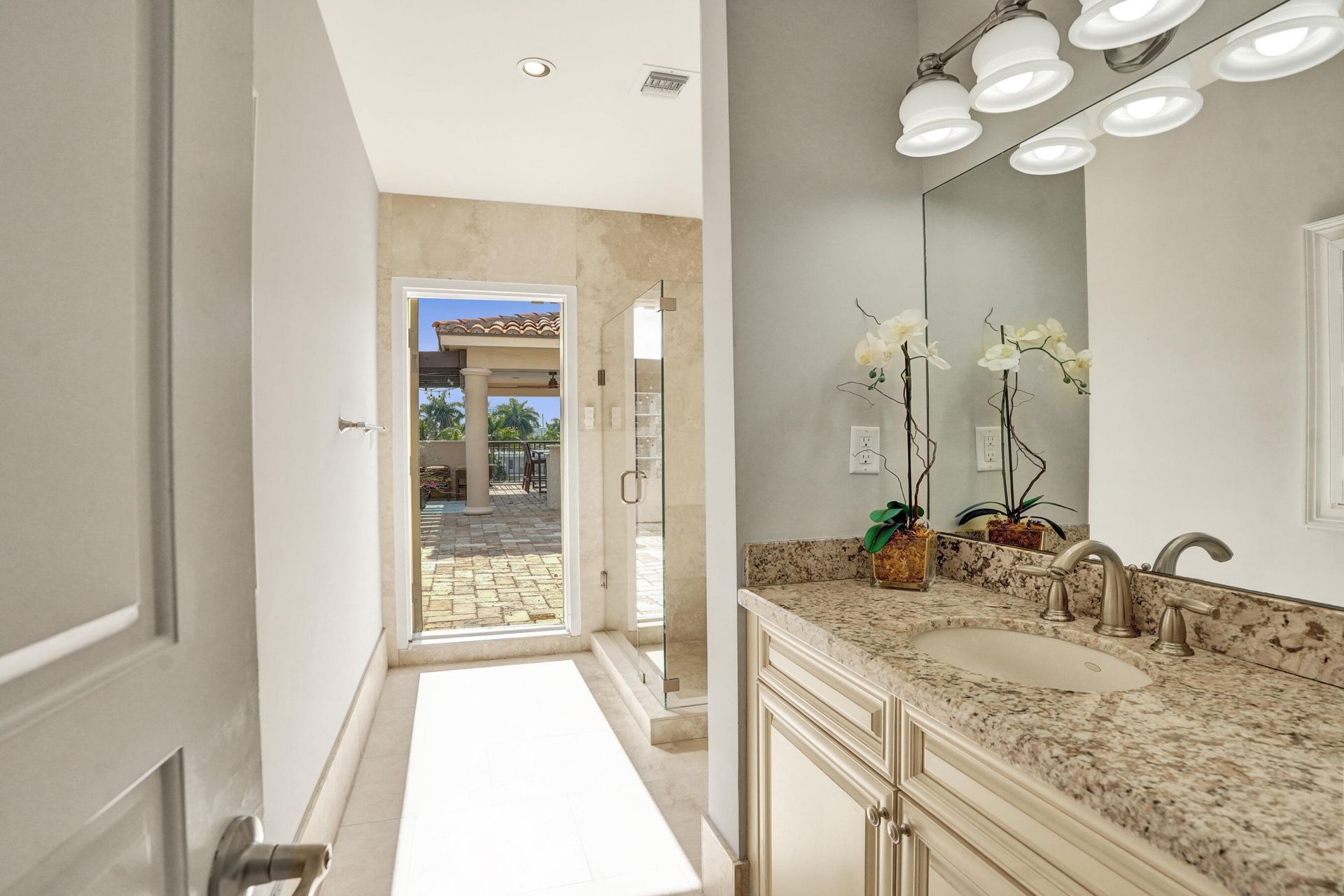 210 Hendricks Isle, Fort Lauderdale, FL 33301 Photo