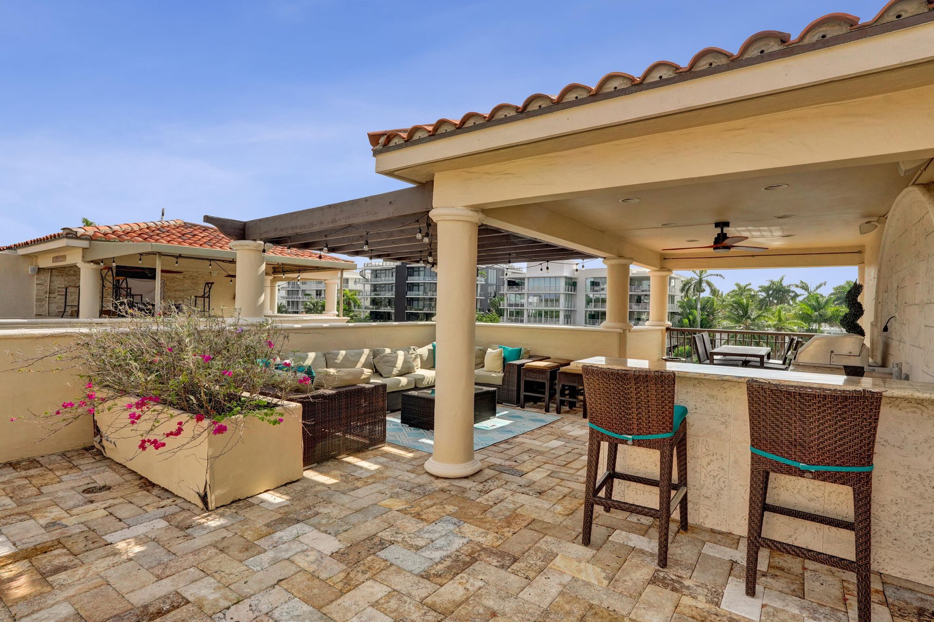 210 Hendricks Isle, Fort Lauderdale, FL 33301 Photo