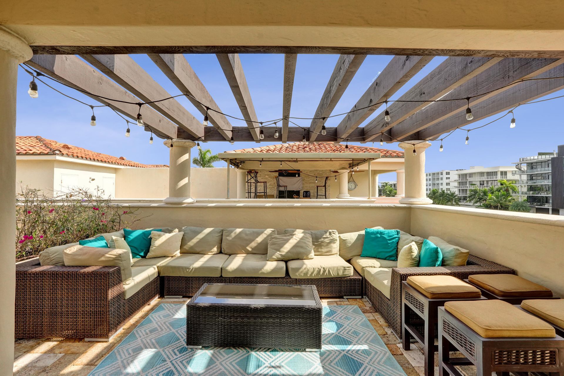 210 Hendricks Isle, Fort Lauderdale, FL 33301 Photo