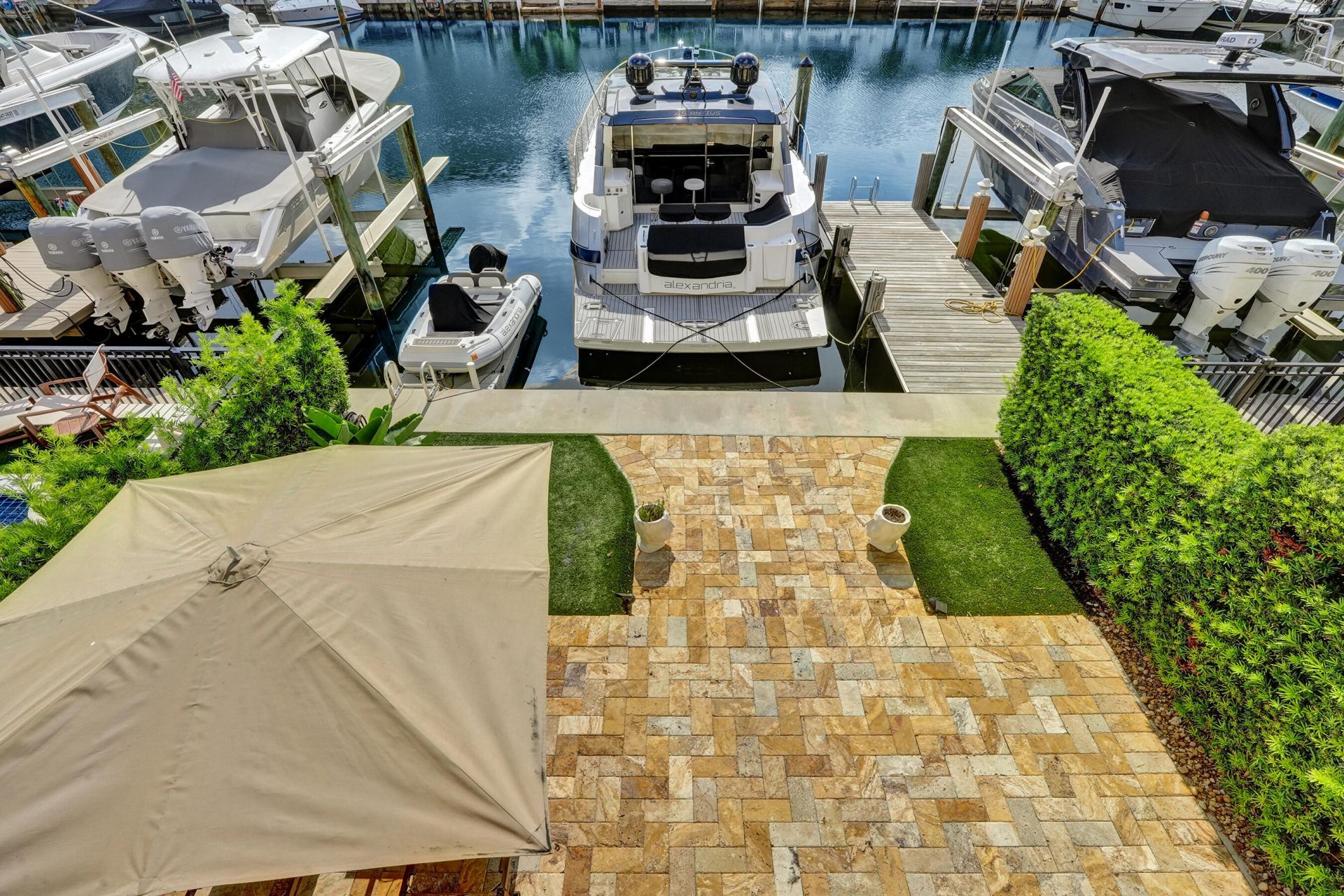 210 Hendricks Isle, Fort Lauderdale, FL 33301 Photo