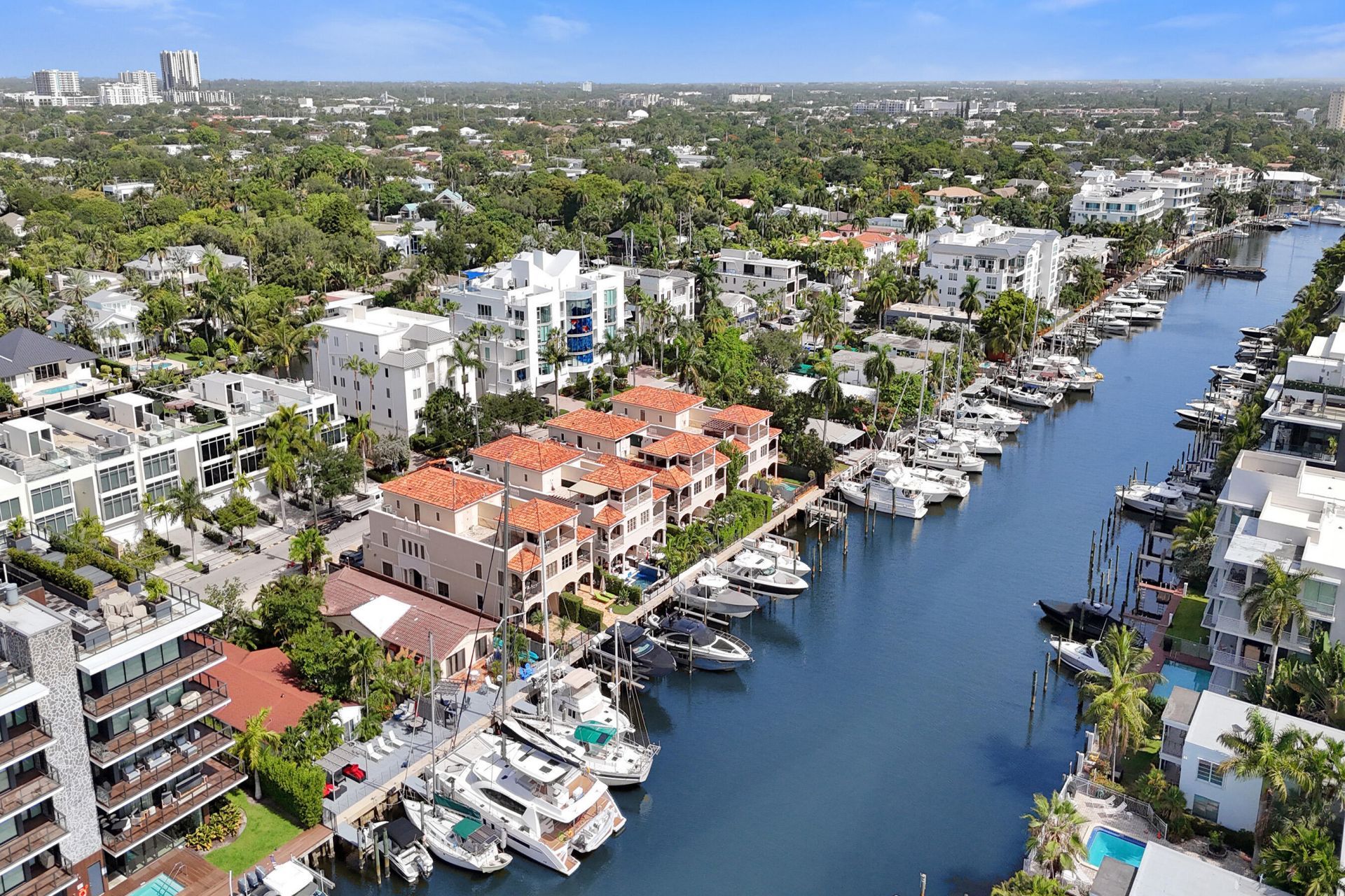 210 Hendricks Isle, Fort Lauderdale, FL 33301 Photo