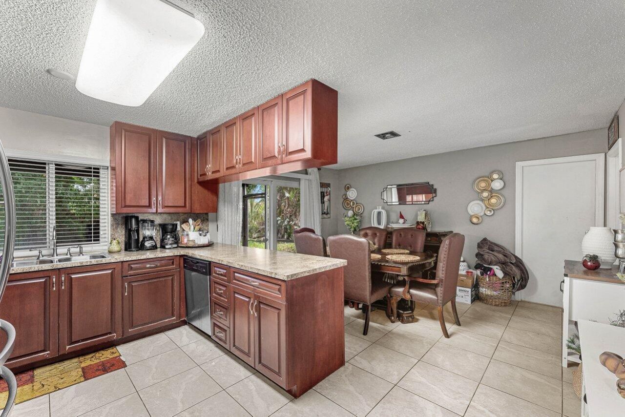 11260 NW 41st Street, Coral Springs, FL 33065 Photo