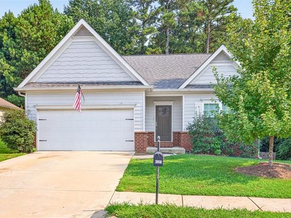 4307 Pearhaven Lane SW, Gainesville, GA 30504