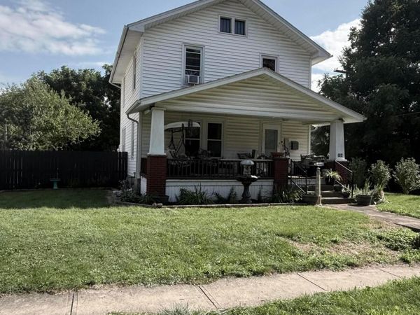 104 E Pleasant Street , Mount Vernon, OH 43050