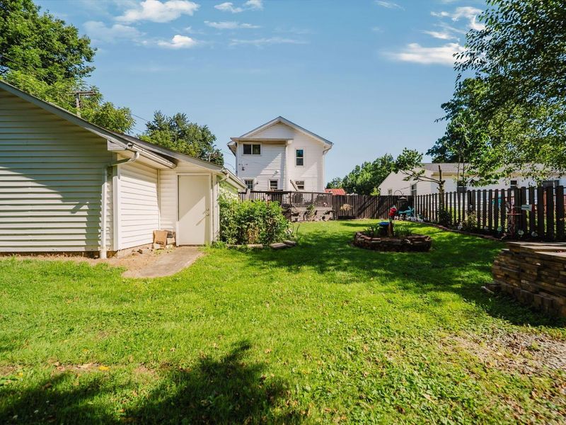 104 E Pleasant Street, Mount Vernon, OH 43050 Photo 6