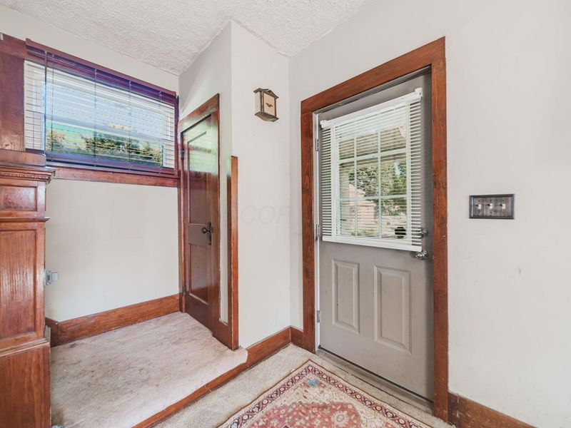 104 E Pleasant Street, Mount Vernon, OH 43050 Photo 7