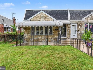 8367 LANGDON STREET, PHILADELPHIA, PA 19152