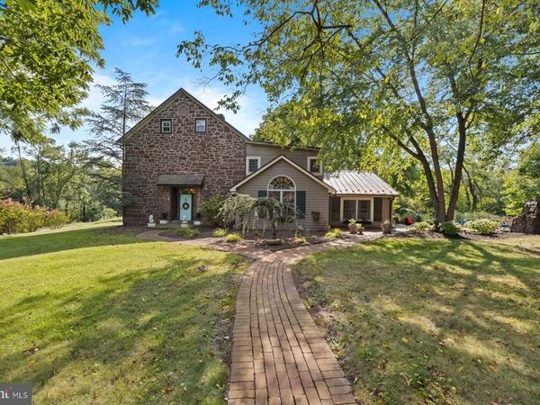 741 WYNDAMERE ROAD, LEWISBERRY, PA 17339