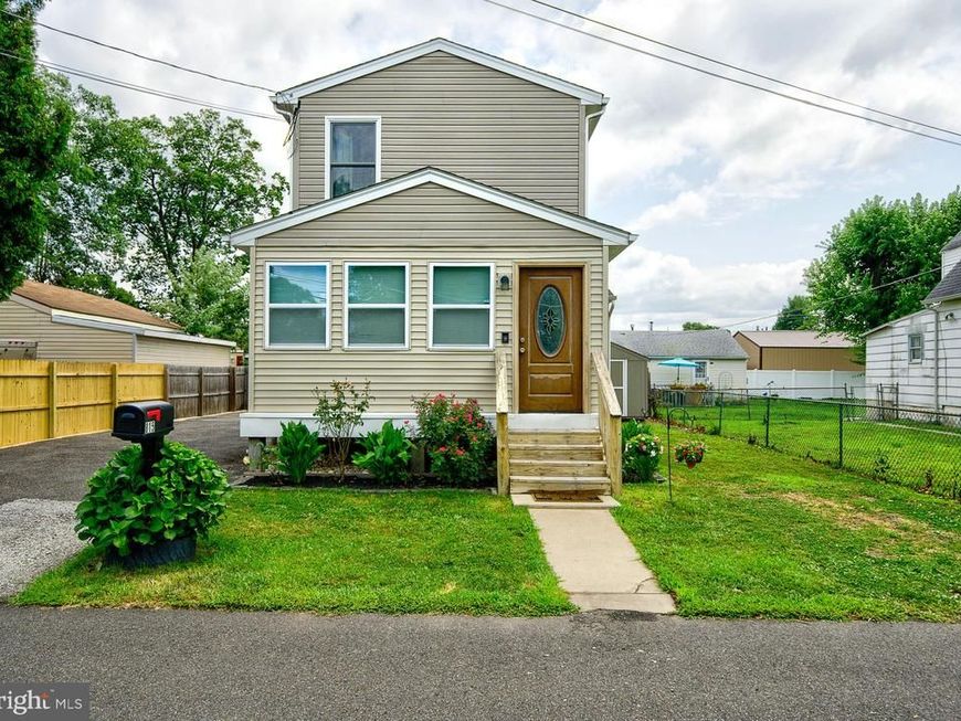 815 Stella Avenue, Croydon, PA 19021 Main Photo