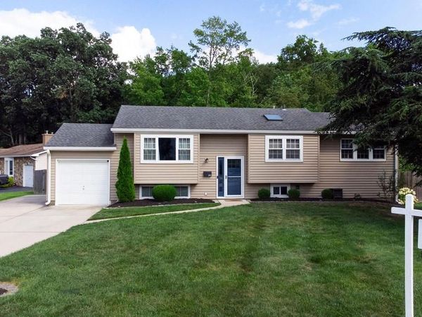 290 GEORGE DYE, HAMILTON, NJ 08690