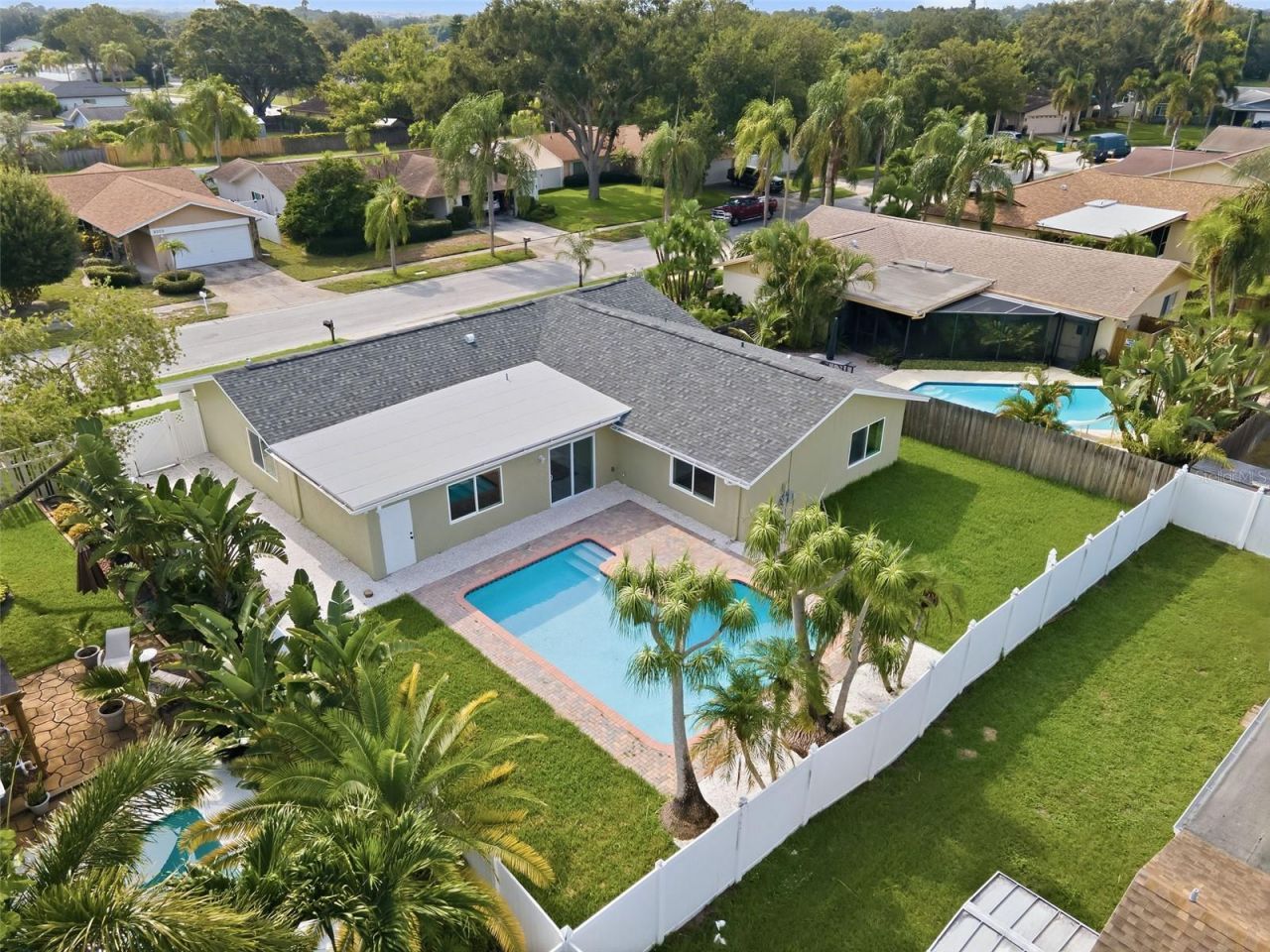 9354 119th Way, Seminole, FL 33772 Photo
