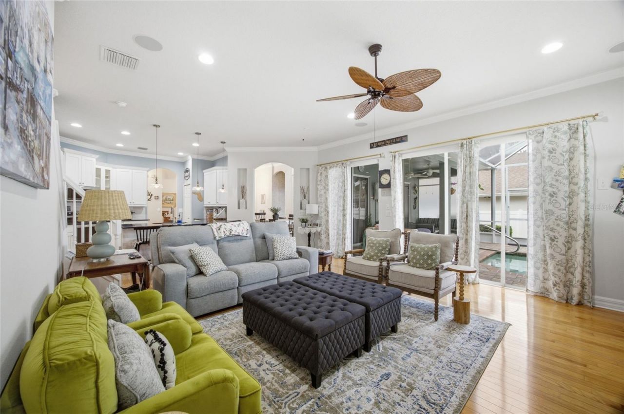 2013 Raven Manor Drive, Dover, FL 33527 Photo