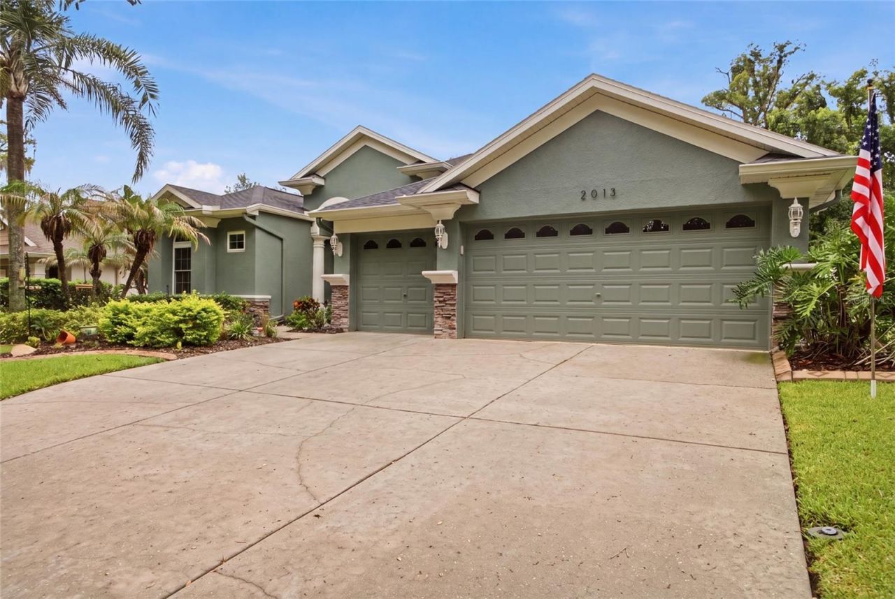 2013 Raven Manor Drive, Dover, FL 33527 Photo