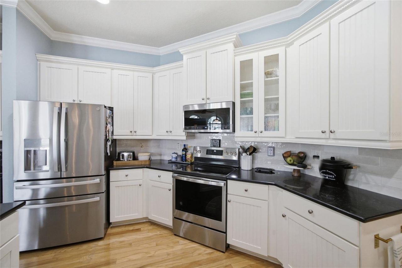2013 Raven Manor Drive, Dover, FL 33527 Photo
