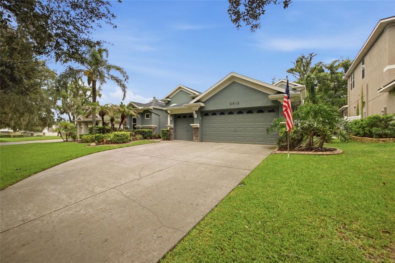2013 Raven Manor Drive, Dover, FL 33527 Photo