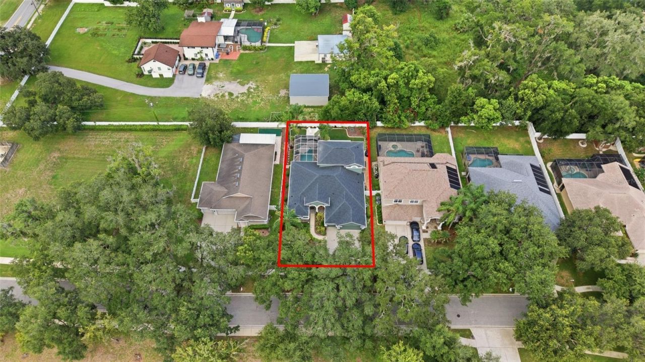 2013 Raven Manor Drive, Dover, FL 33527 Photo