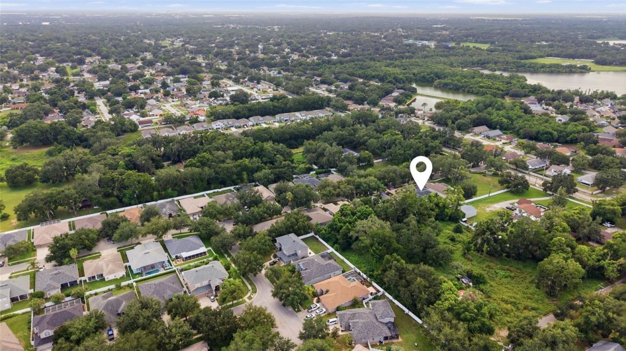 2013 Raven Manor Drive, Dover, FL 33527 Photo