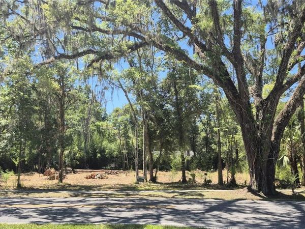 625 W DR M L KING JR BOULEVARD , BROOKSVILLE, FL 34601
