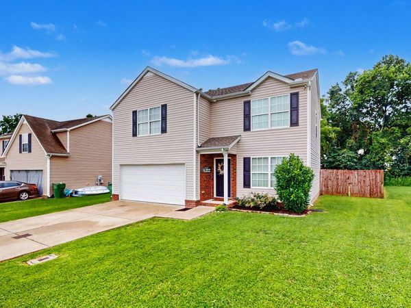 702 Cottoncloud Dr , Lebanon, TN 37090