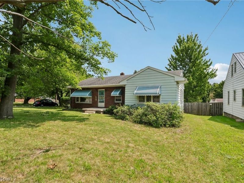 901 S Belle Vista Avenue , Youngstown, OH 44509 Photo 18