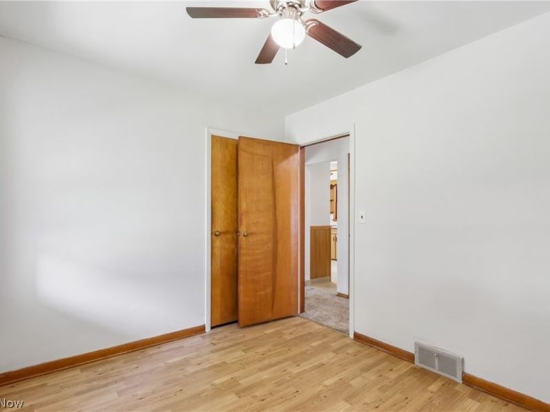 901 S Belle Vista Avenue , Youngstown, OH 44509 Photo 24