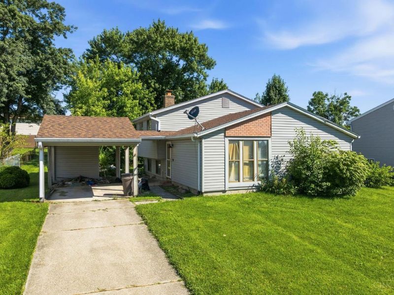 1766 Laredo Drive, Hamilton, OH 45013 Photo 1