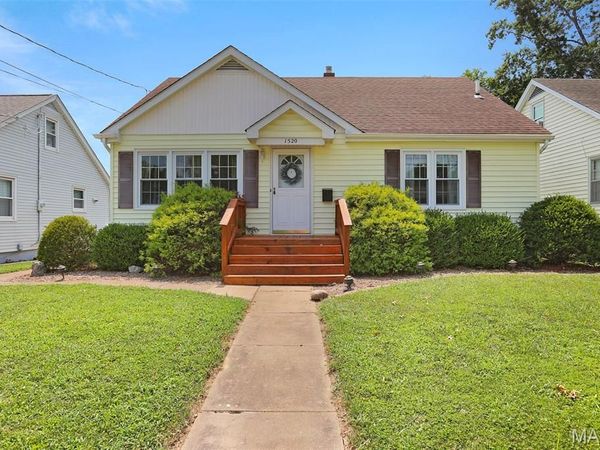 1520 E 6th Street , Washington, MO 63090