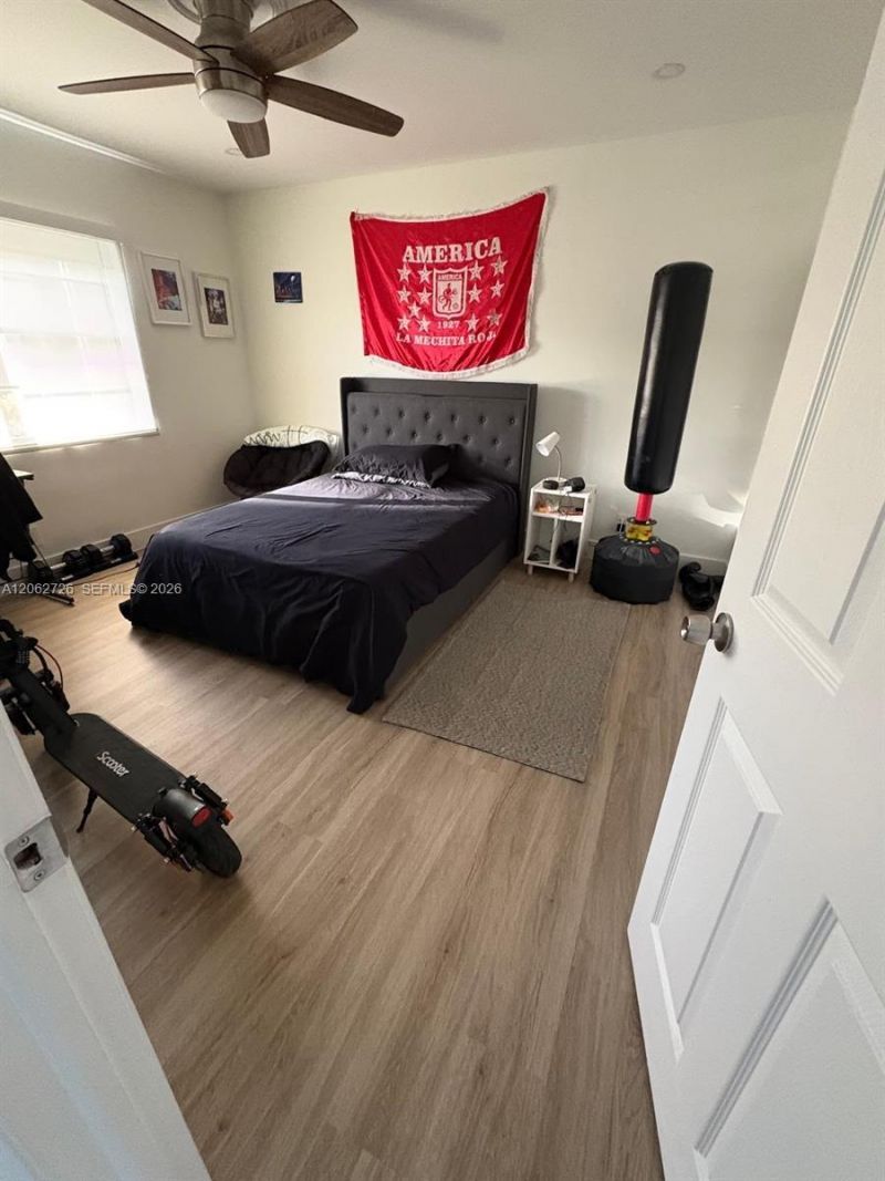 6005 NW 170th Ter, Hialeah, FL 33015 Photo