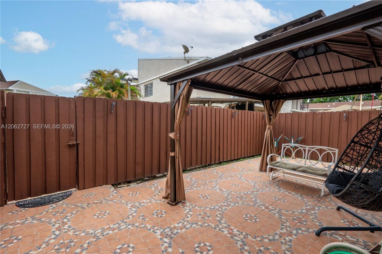 15680 SW 82nd Cir Ln, Unit 8-8, Miami, FL 33193 Photo