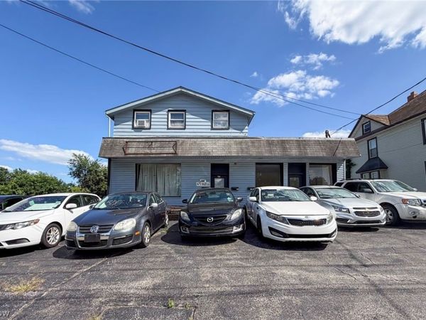 622 Elm Road , Warren, OH 44481