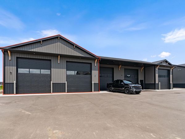 791 Case Karsten Drive, Unit 1-2, Zeeland, MI 49464