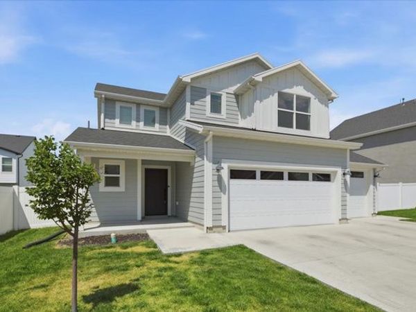 211 E 520 N, Providence, UT 84332