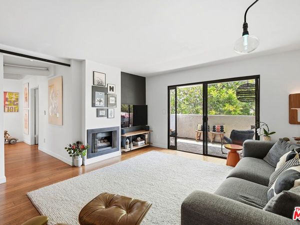 12629 Caswell Avenue, Unit 14, Los Angeles, CA 90066