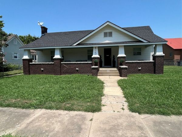 415 E 7th Street , Pawhuska, OK 74056