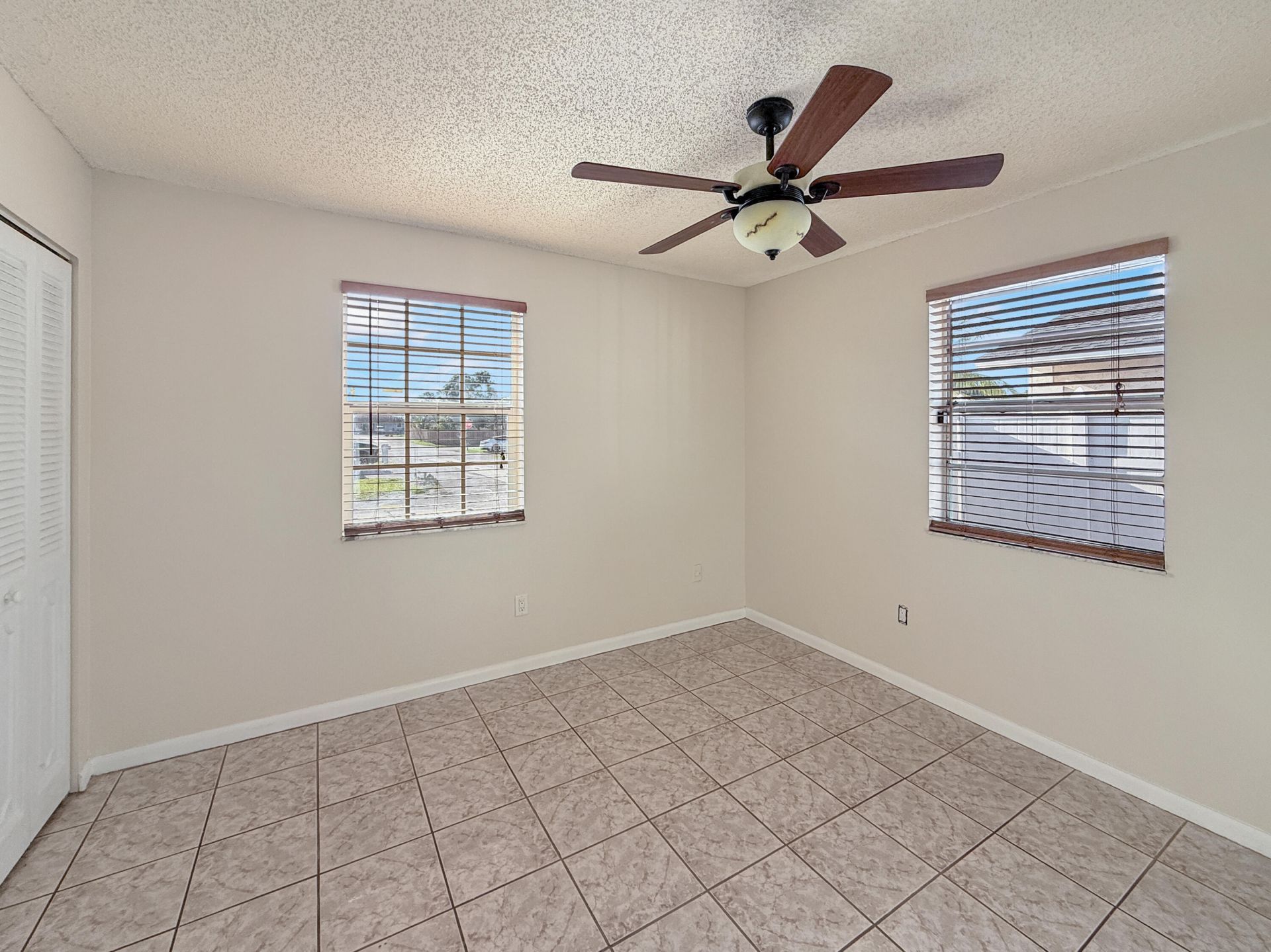 5365 Cannon Way, West Palm Beach, FL 33415 Photo