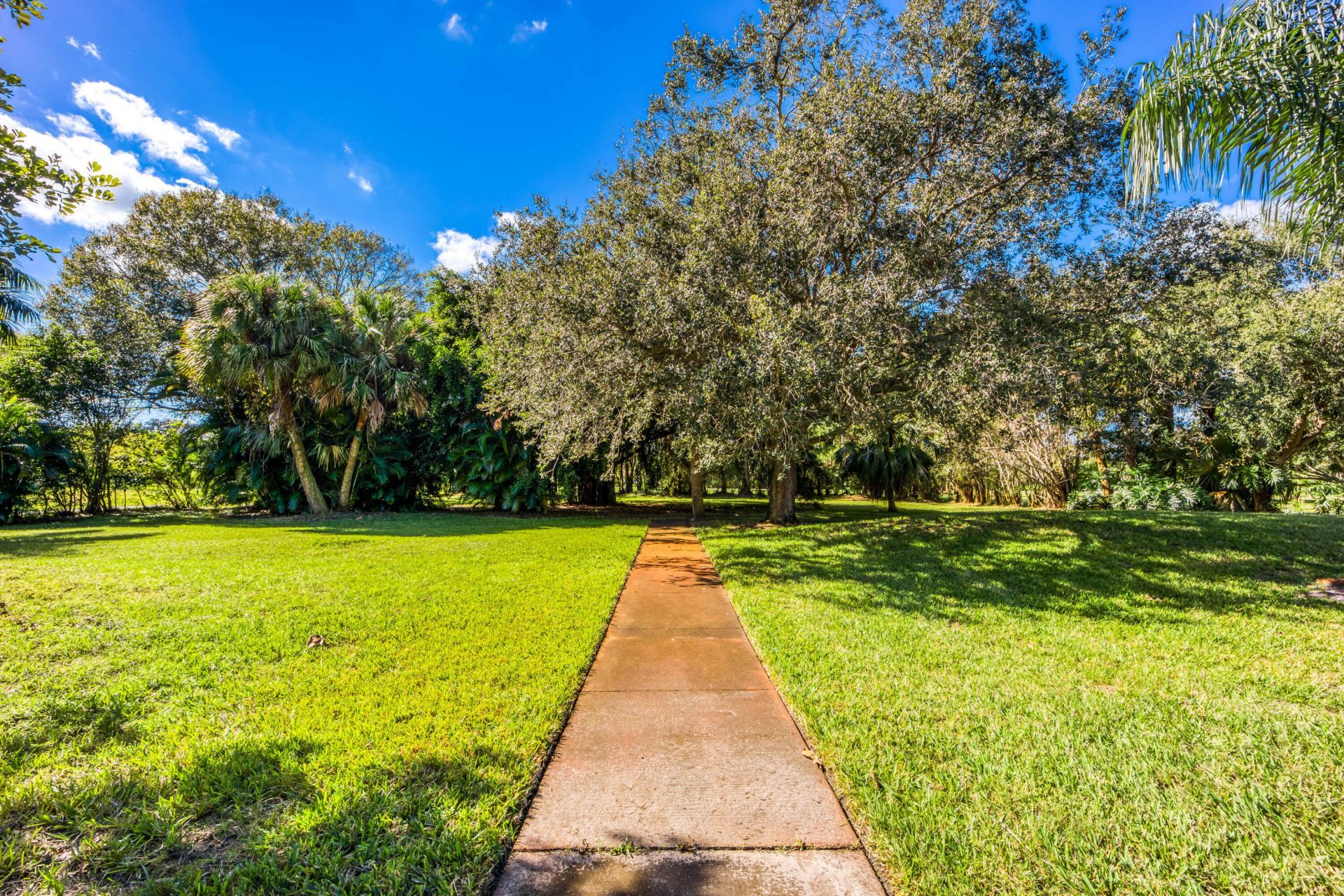 2232 SW Racquet Club Drive, Palm City, FL 34990 Photo