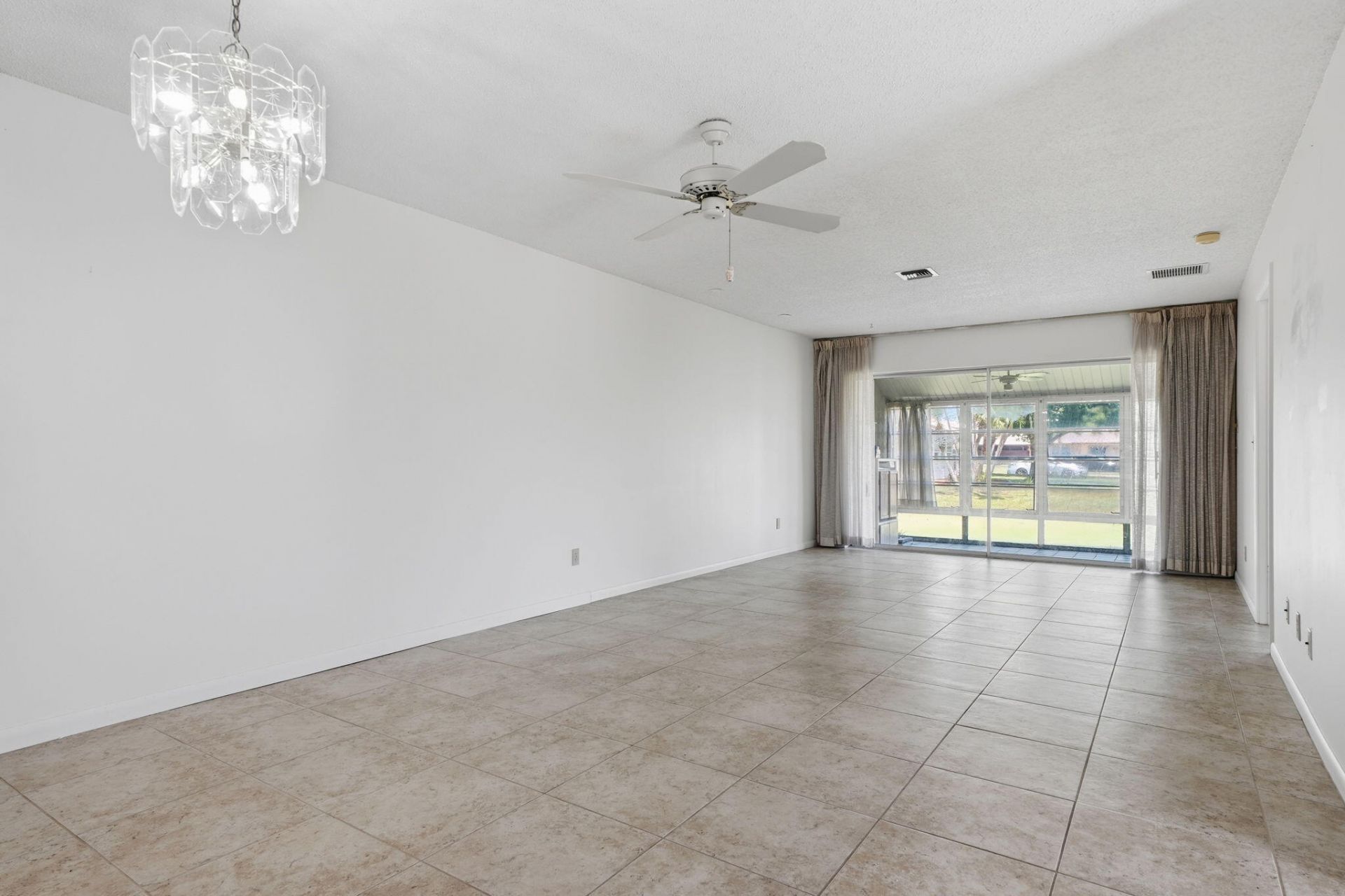 5852 Dream Court, Unit 35D, Fort Pierce, FL 34982 Photo